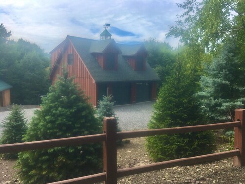 Cozy Sand Rd. Apartment next to Tioga State Forest Close to Grand Canyon of Pa