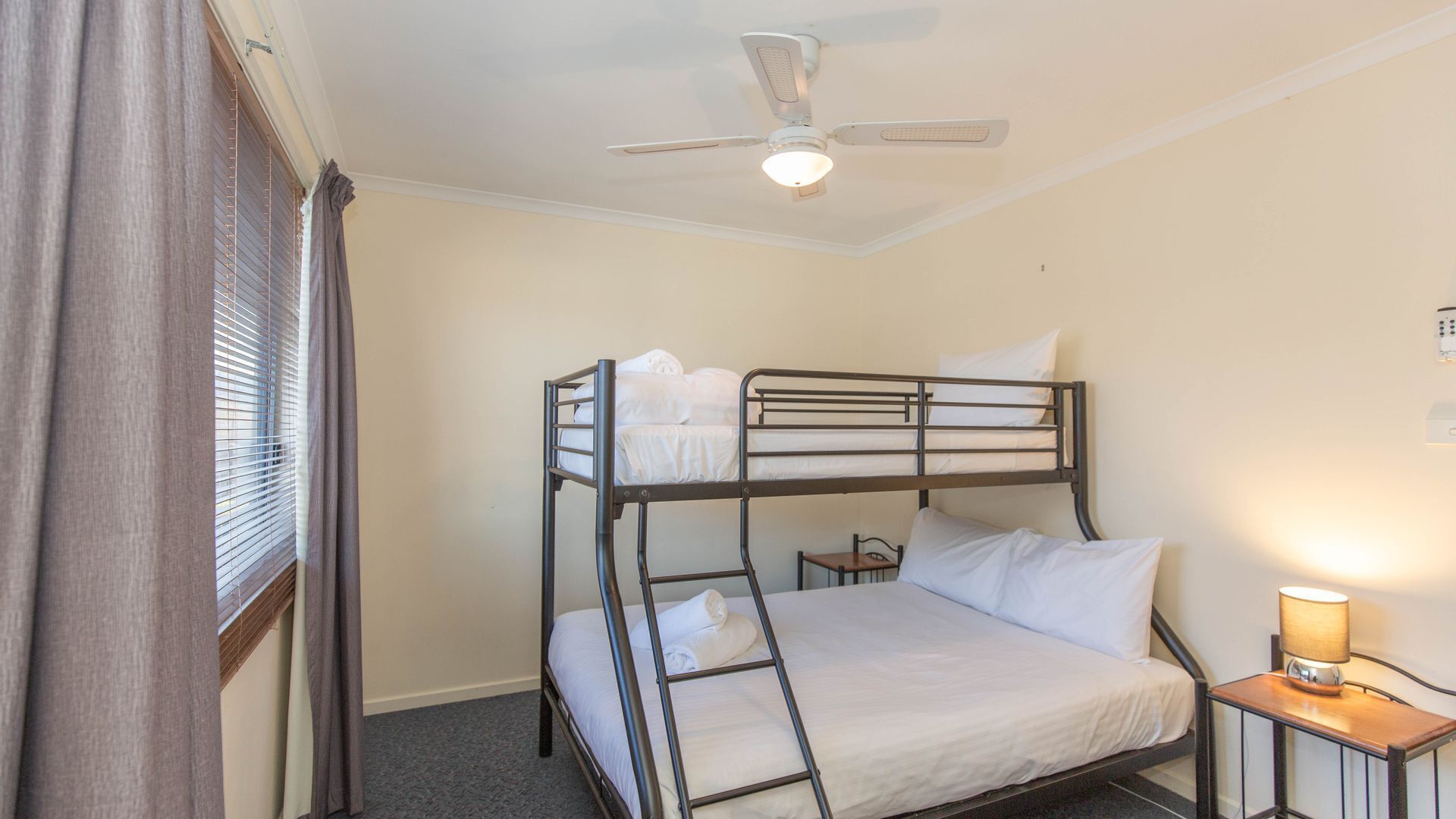 Silvertrees - 2/1 McLure Cir — image 10