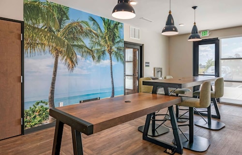 Extended Stay America Premier Suites Melbourne Palm Bay
