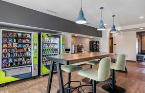 Petit déjeuner à emporter compris tous les jours