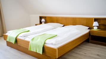 Doppelzimmer | Kostenloses WLAN, BettwÀsche