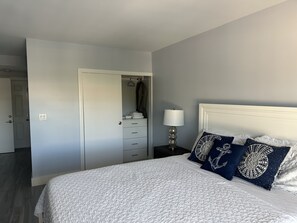 2 bedrooms, iron/ironing board, travel crib, free WiFi