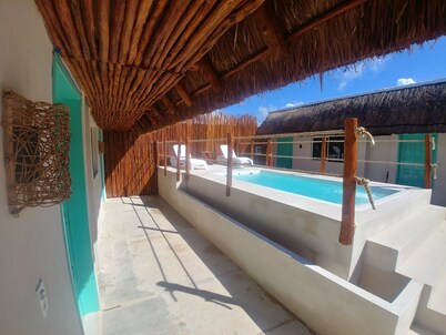  Hotel Pelicano                     