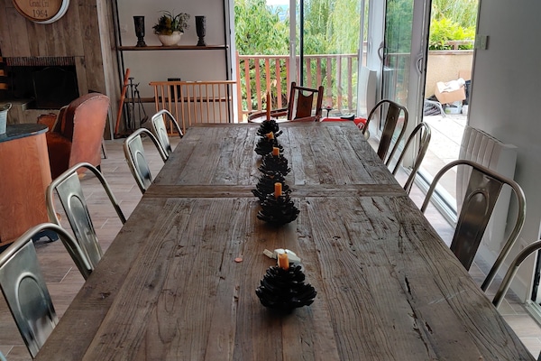 Table du salon de 8 personnes