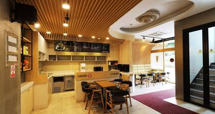 Ace Family Hotel