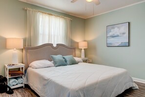 4 bedrooms, Internet, bed sheets