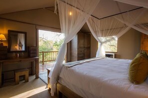 Skyview Chalet | Minibar gratis, brankas, meja kerja, dan ruang kerja ramah laptop