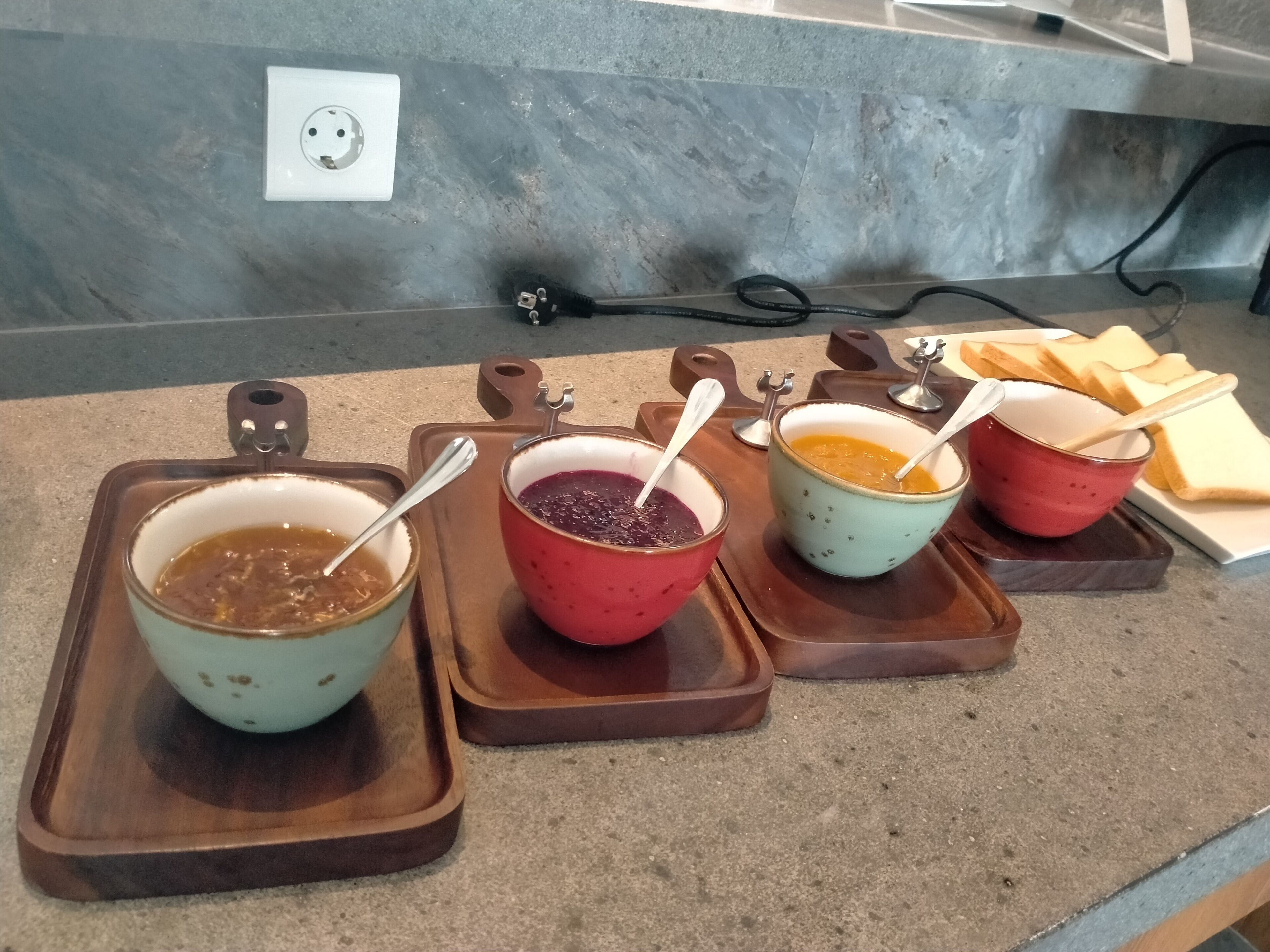 Bữa sáng buffet