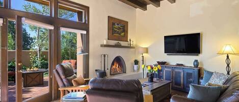 TV, fireplace, offices