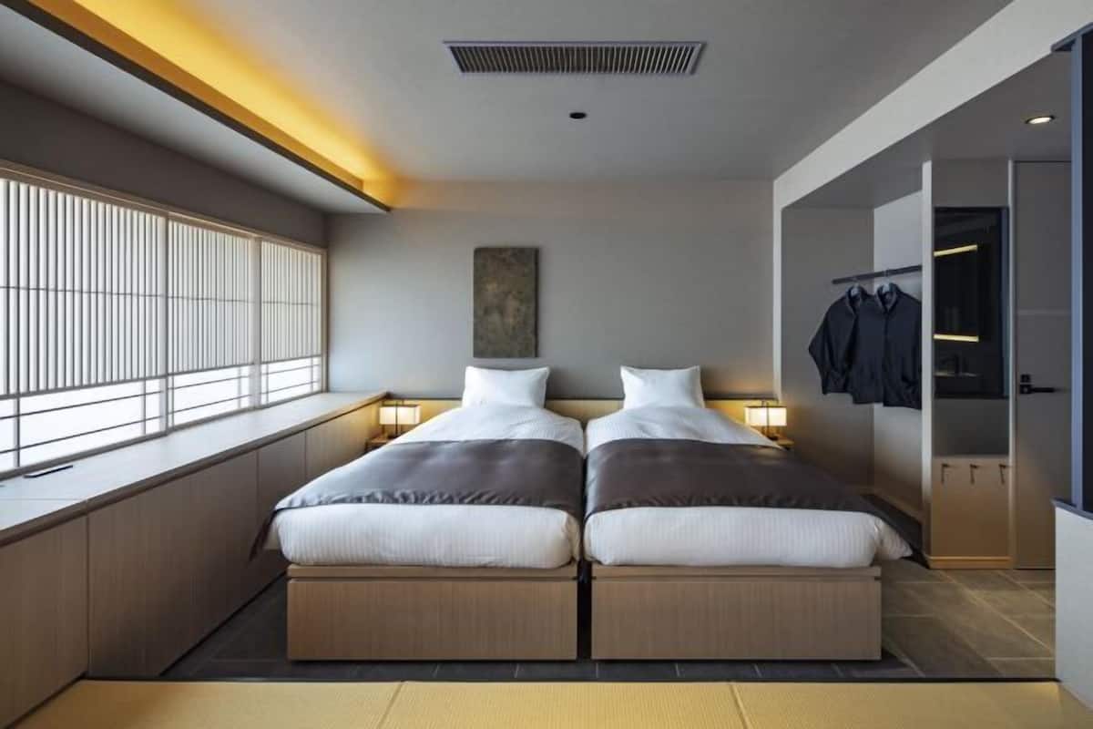 In-room safe, blackout curtains, iron/ironing board, free WiFi