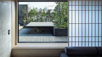 Tou Premium King with terrace | In-room safe, blackout drapes, iron/ironing board, free WiFi