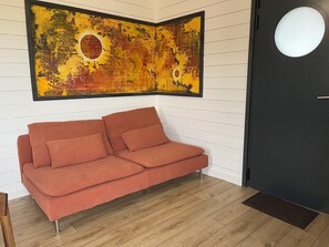 TV, books