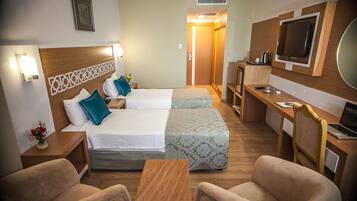 Classic-Zweibettzimmer | Minibar, Schreibtisch, kostenloses WLAN
