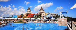 Indoor pool, seasonal outdoor pool - Aqua Paradise Resort - Hotel & Aquapark - All Inclusive (Nessebar)
