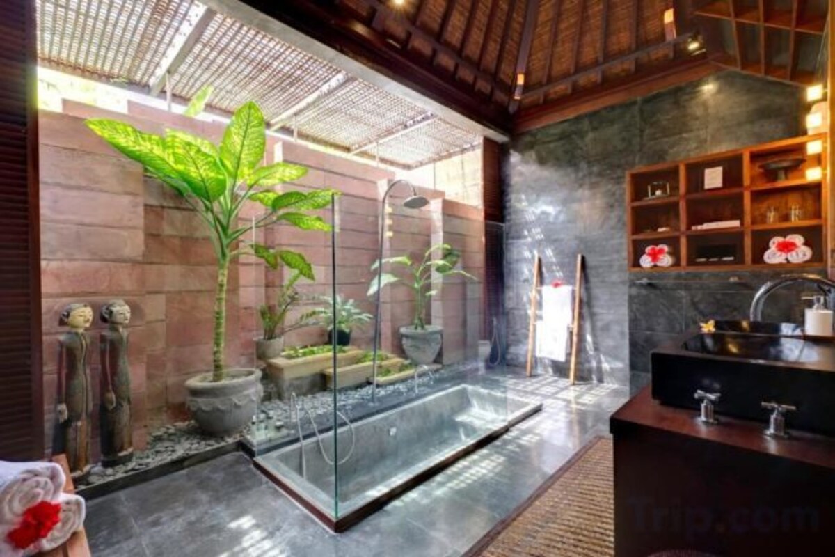 Three-Bedroom Private Pool Villa Nataraj