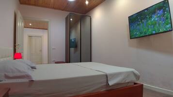 2 多间卧室、WiFi