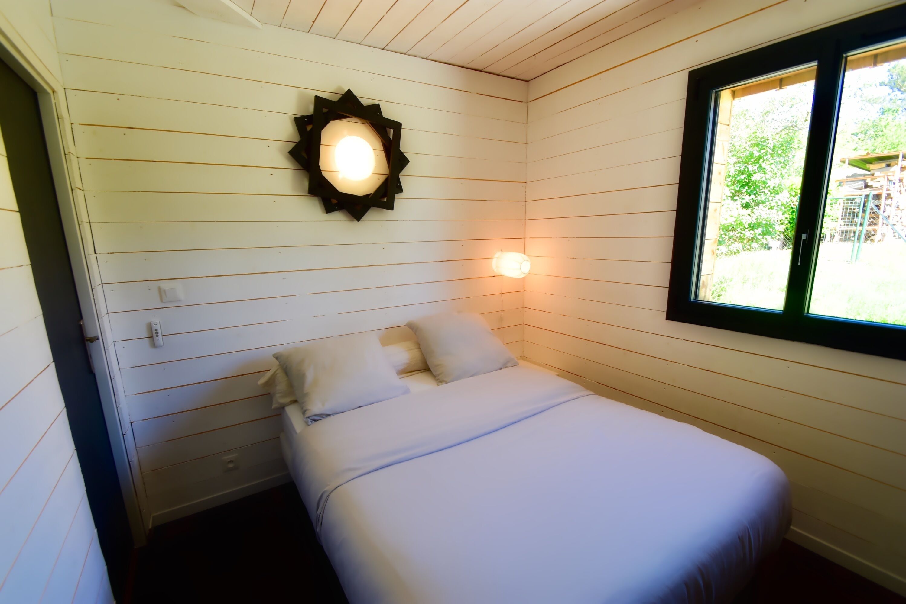 1 多间卧室、熨斗/熨衣板、免费 WiFi、床单