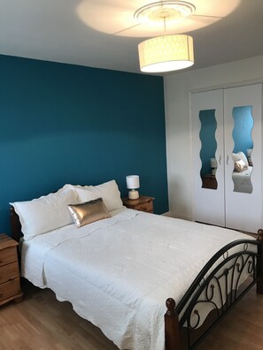 Nhà | 3 phòng ngủ, bàn ủi/dụng cụ ủi quần áo 