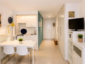 Interior - Loft Isla Apart by Srs (Sitges)