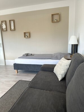 4 bedrooms, WiFi, bed sheets - Apartment GREEN PARK - 1st floor right (Bremerhaven)