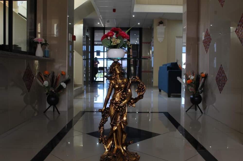 Royal Ushaka Hotel- Morningside