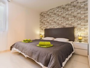 3 habitaciones, cuna de viaje y wifi gratis 