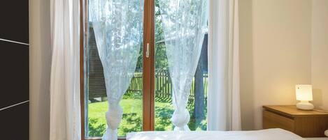 2 habitaciones, wifi gratis y ropa de cama