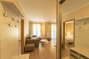 Classic Apartment | Living area