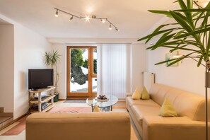 TV, DVD player, stereo