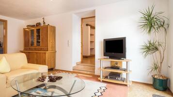 TV, DVD player, stereo