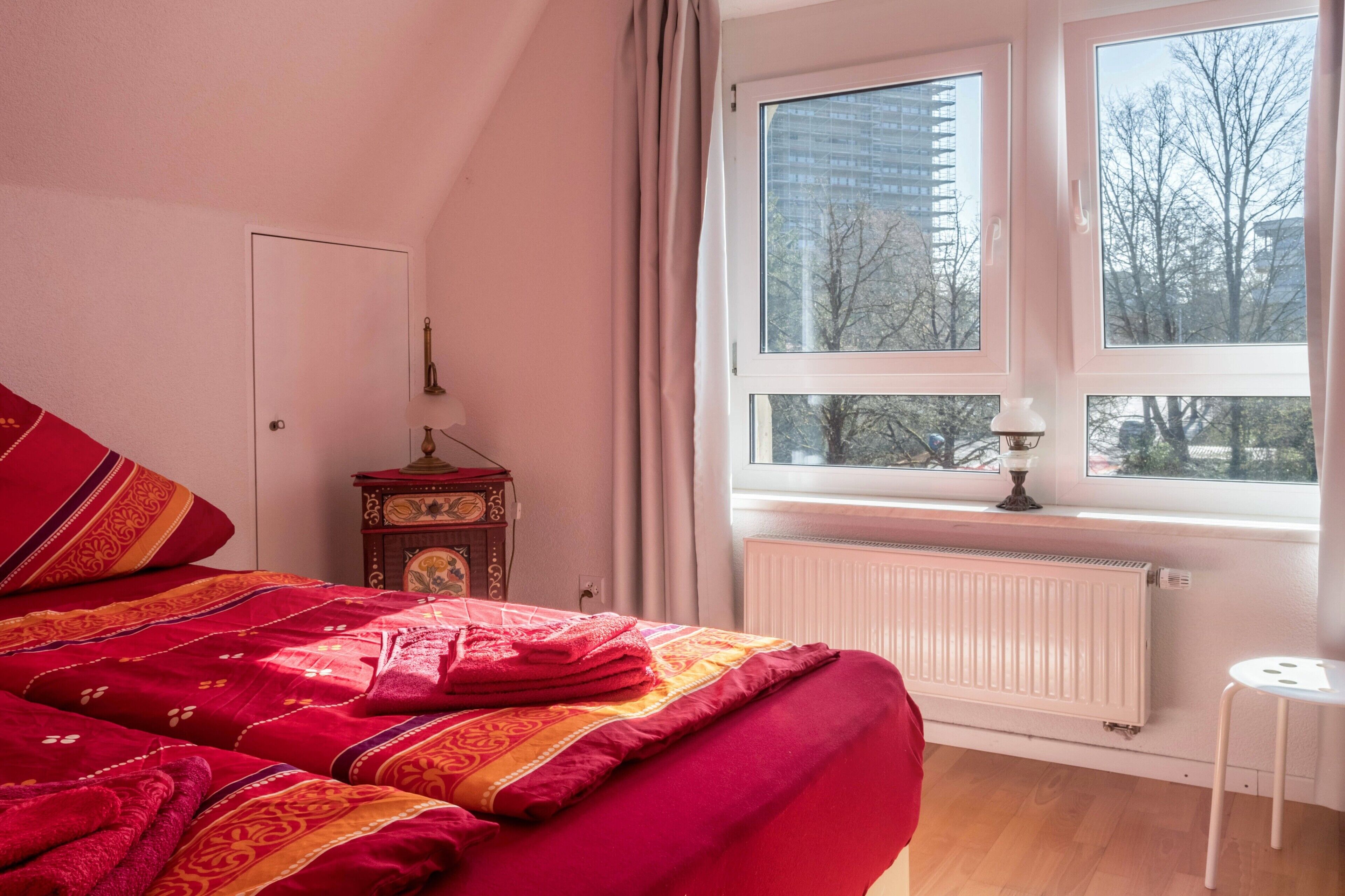 1 chambre, fer et planche à repasser, Wi-Fi gratuit, draps fournis