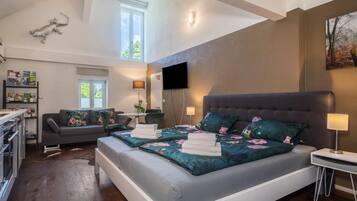 1 chambre, fer et planche Ă repasser, Wi-Fi gratuit, draps fournis