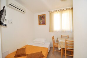 1 Schlafzimmer, Internetzugang, Bettwäsche