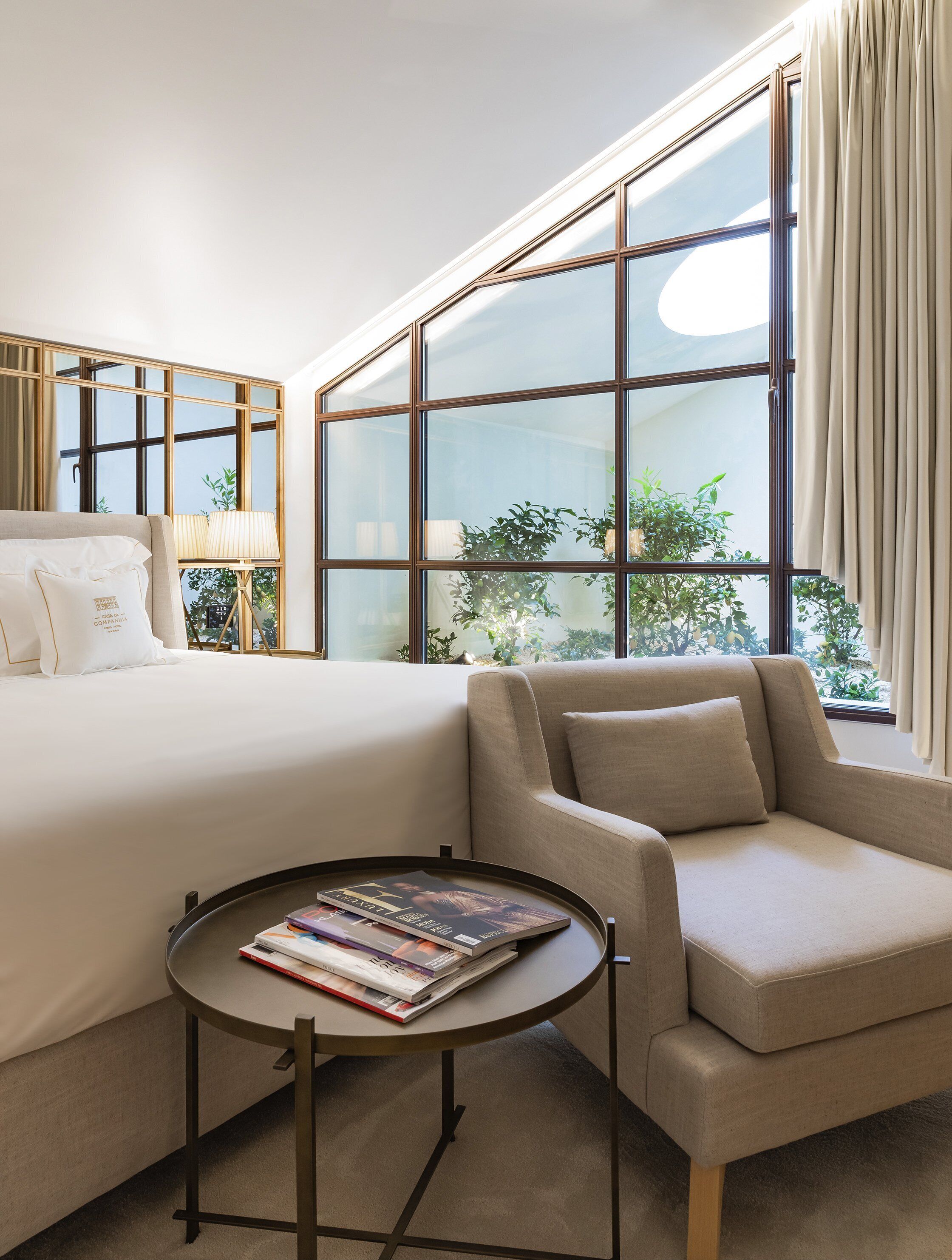 Premium Room, 1 King Bed | Minibar, in-room safe, laptop workspace, blackout curtains