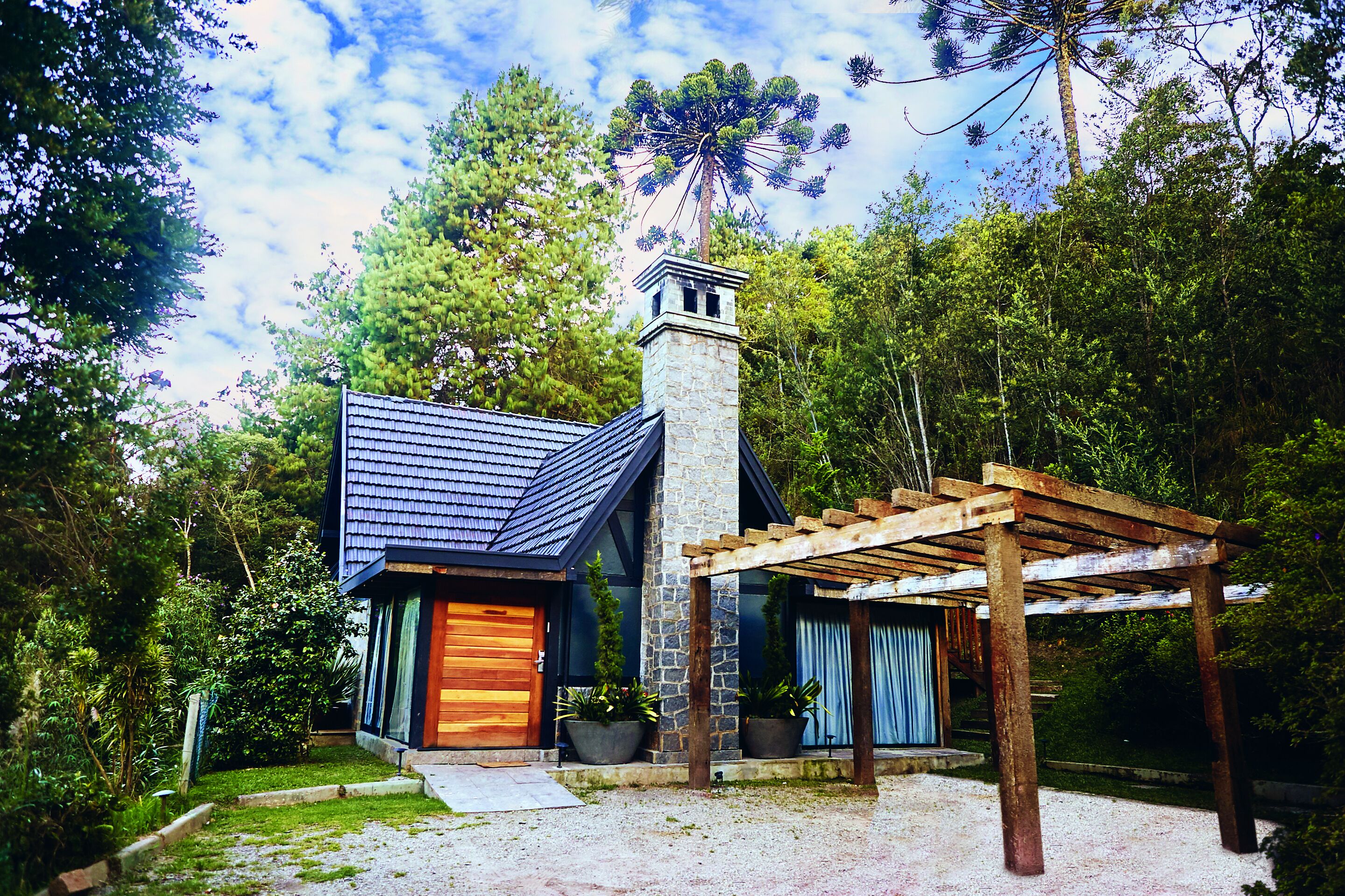 classic chalet | 1 bedroom, premium bedding, down duvets, minibar