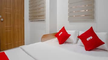 Free WiFi, bed sheets