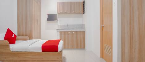 Deluxe Twin Room | Free WiFi, bed sheets