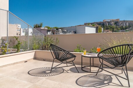 Hellenic Vibes Smart Hotel - Image 36
