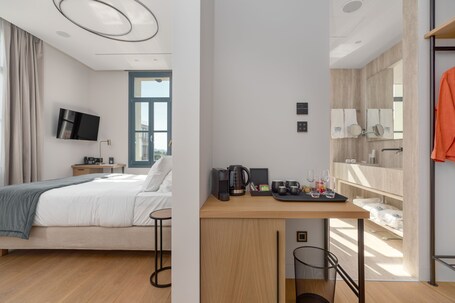 Hellenic Vibes Smart Hotel - Image 60