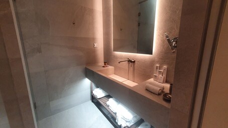 Hellenic Vibes Smart Hotel - Image 71