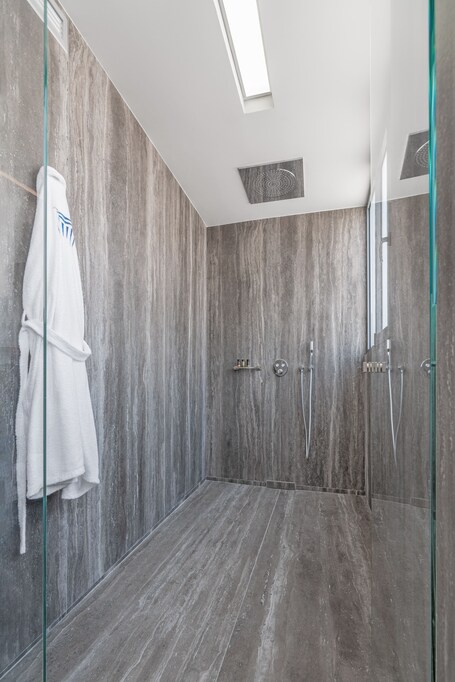 Hellenic Vibes Smart Hotel - Image 43