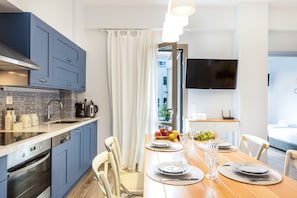 Deluxe-Maisonette | Eigene Küche | Mikrowelle, Ofen, Herdplatte, Geschirrspüler