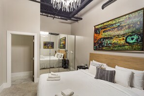 4 chambres, fer et planche à repasser, accès au Wi-Fi (inclus)