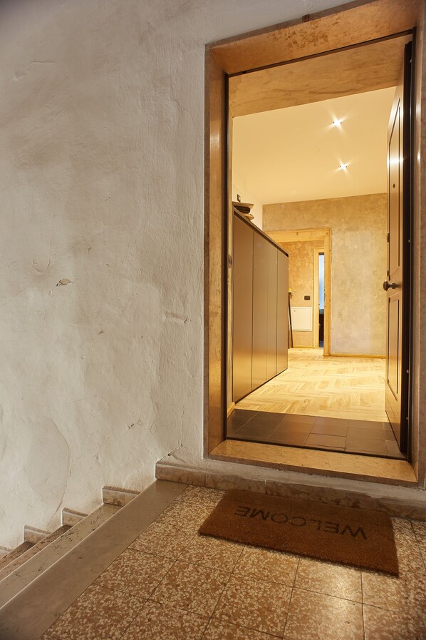 Interior entrance - Appartamenti Università di Verona (Verona)