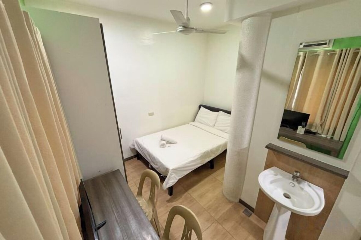 Wi-Fi de cortesia, roupa de cama