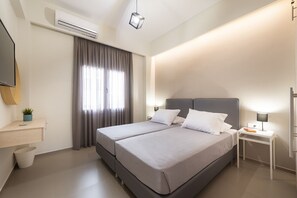 2 slaapkamers, een kluis op de kamer, een strijkplank/strijkijzer