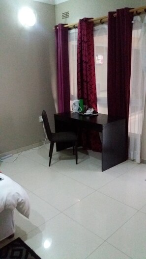 Interior -  Purple Rose Boutique Hotel (Lusaka)