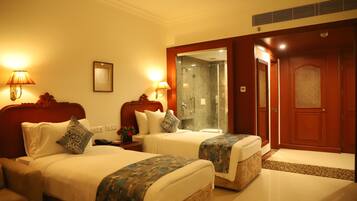 1 quarto, roupas de cama premium, frigobar, cofres nos quartos