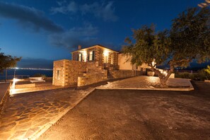 Deluxe Villa, 2 Bedrooms, Private Pool, Sea View | Exterior