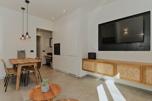 Dining - Elsa Modern Apartments. One bed Upper level Apt 4 (Pogonia)